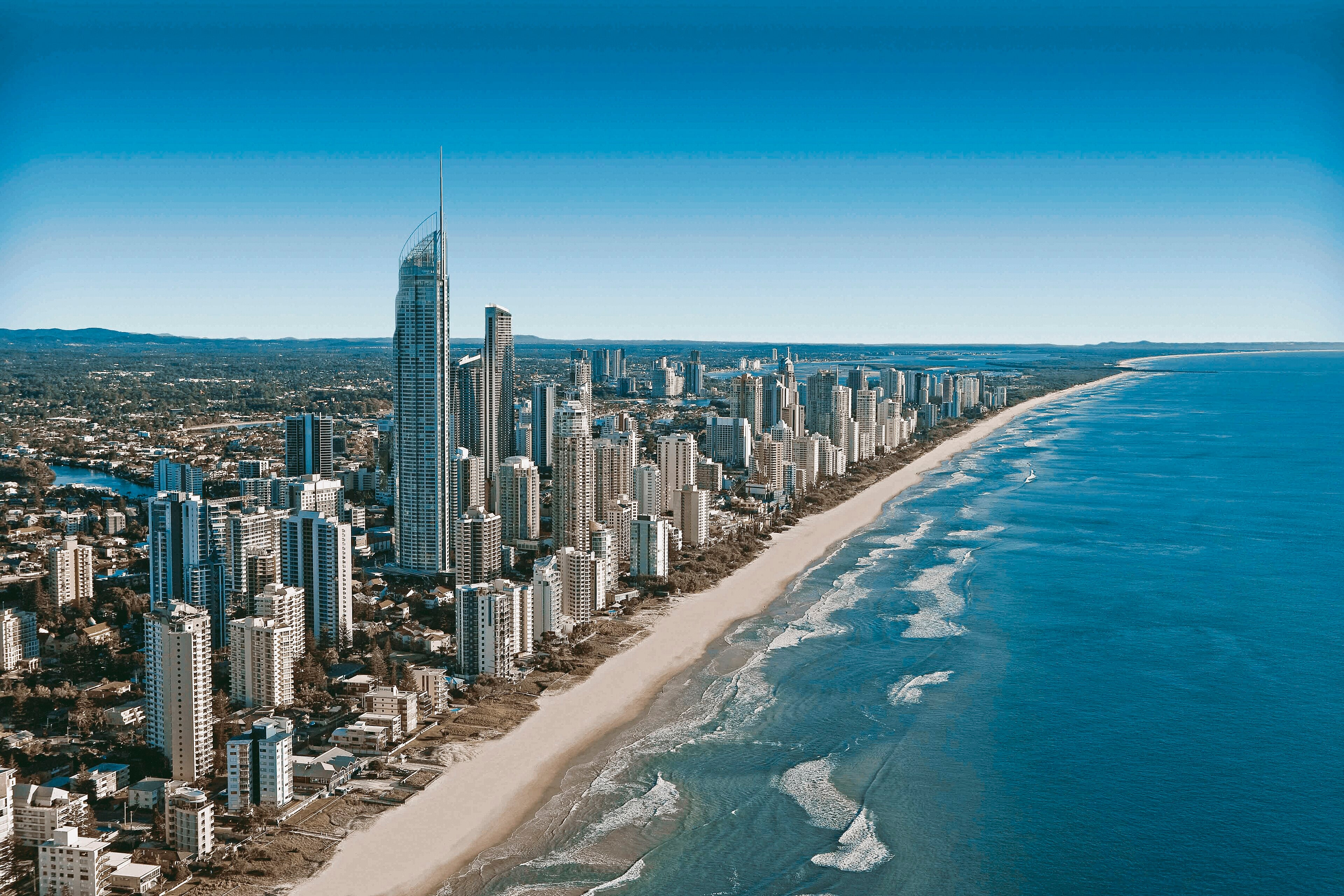 Gold Coast engraved city travel ring