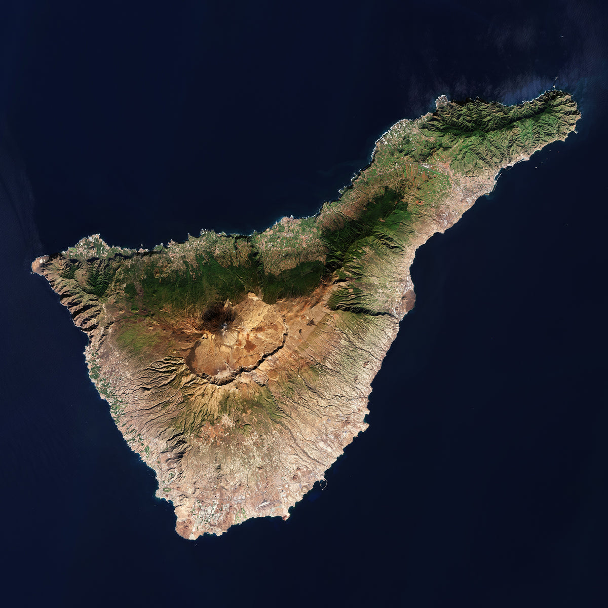 Tenerife engraved city travel ring