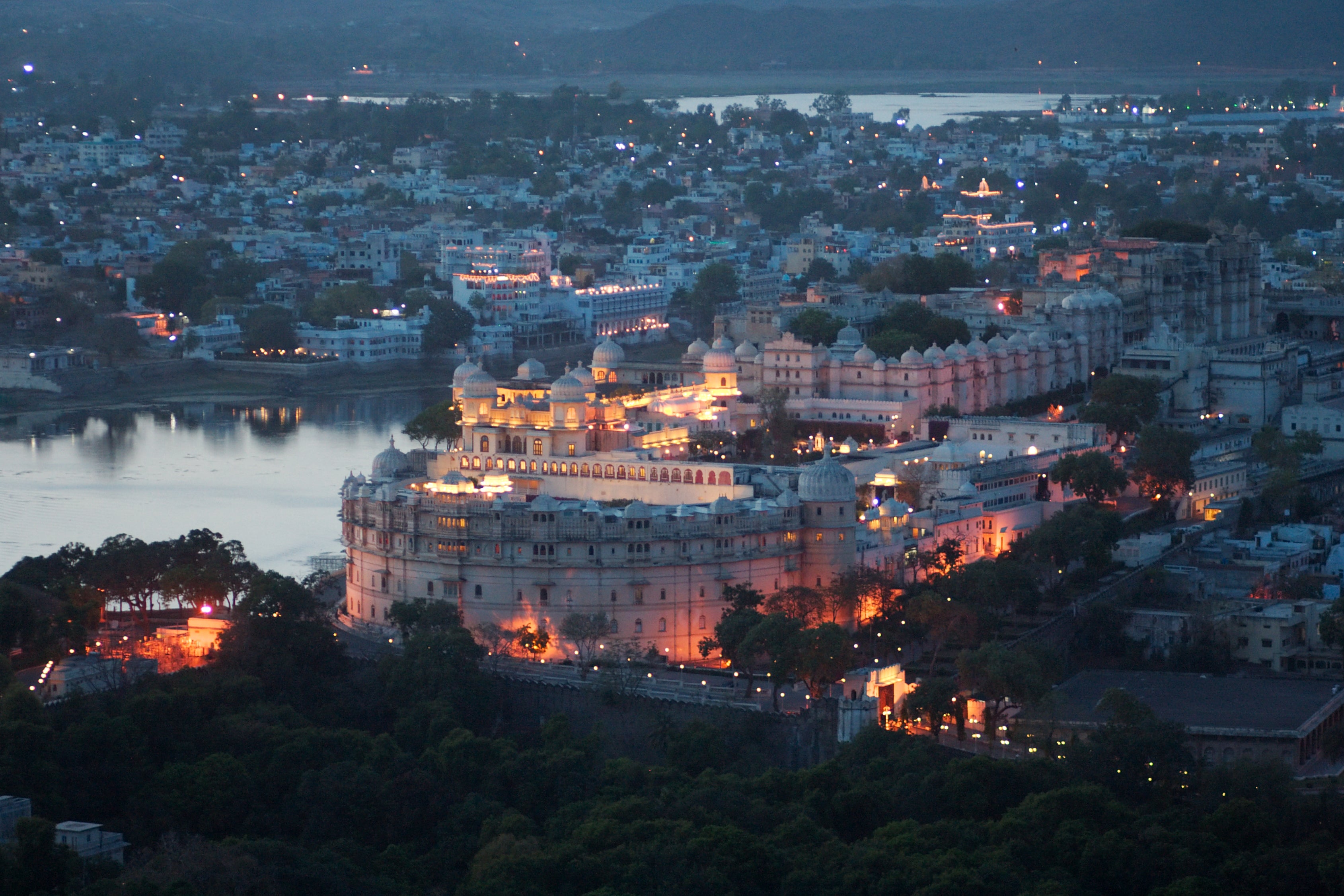 Udaipur engraved city travel ring