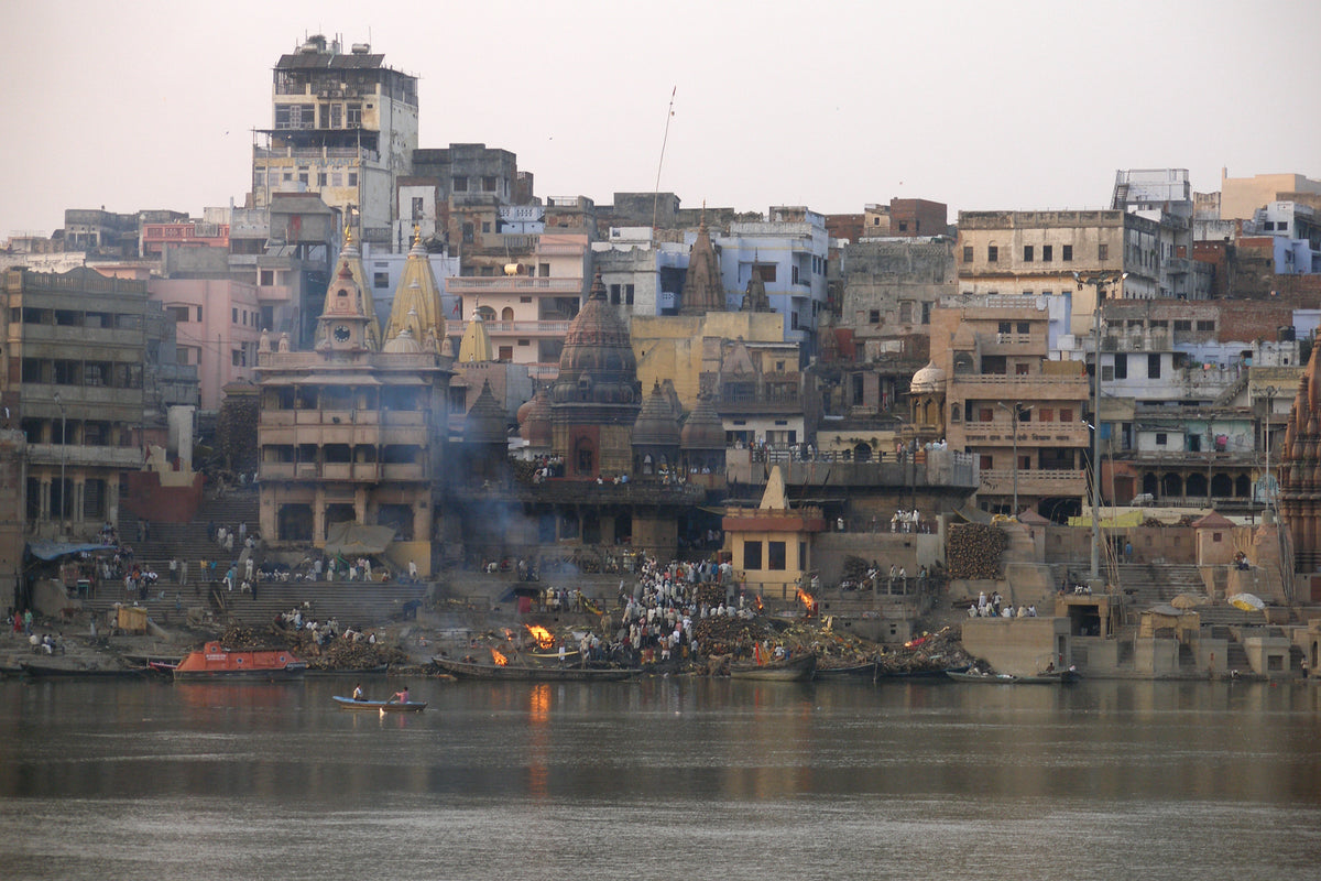 Varanasi engraved city travel ring